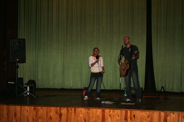 Folkový koncert