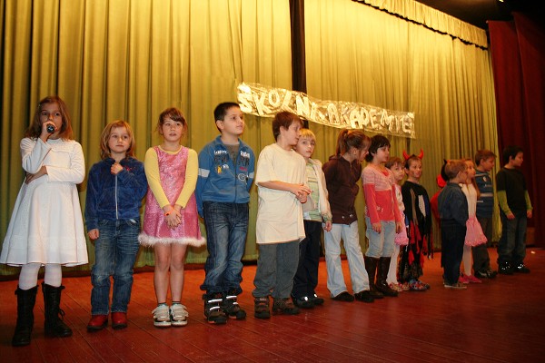 10. školní akademie