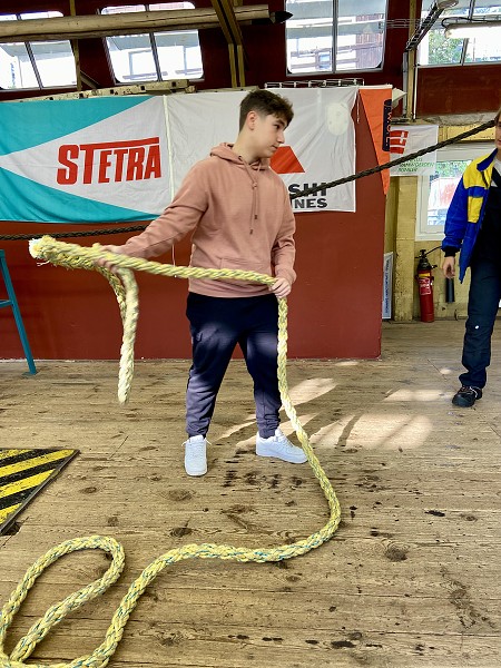 Zkus to sám