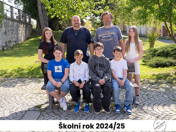 Třídy a pedagogický
            sbor