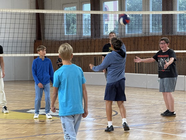 Školní turnaj v přehazované