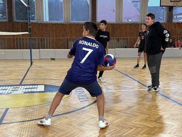 Školní turnaj v přehazované