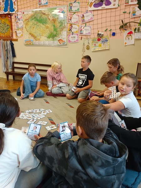 Vlastivěda hrou