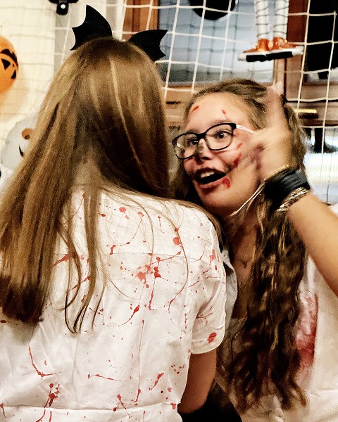 Halloweenský večírek